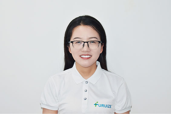 Guan, Design Director at Furuize menstrual cup factory